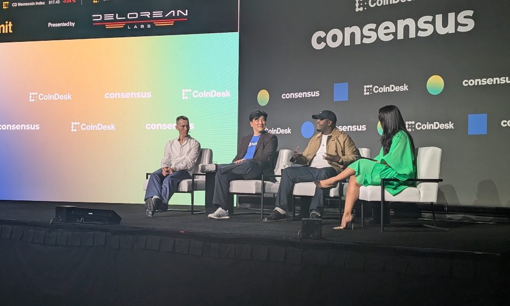 Η αποκέντρωση στις τηλεπικοινωνίες ενισχύει τις μικρές επιχειρήσεις