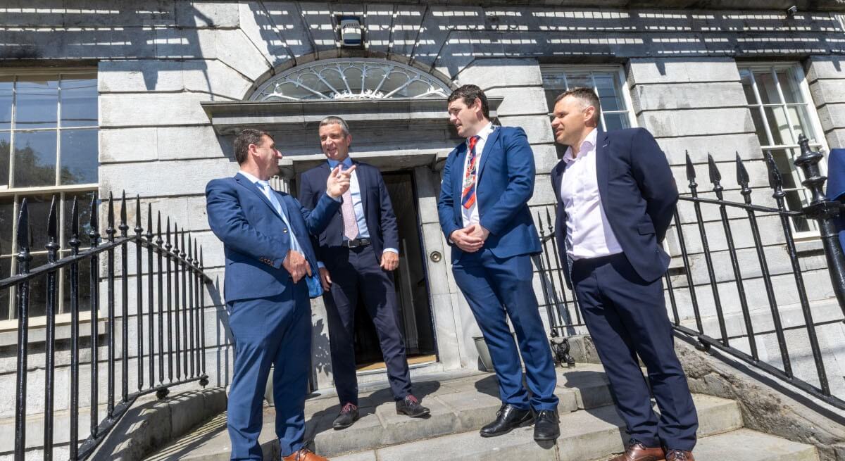 Η Tranzaura διπλασιάζει το εργατικό της δυναμικό