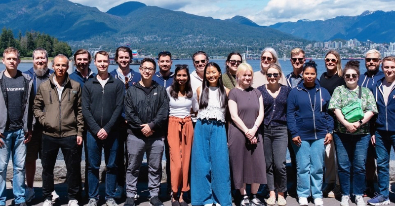 Η αναγέννηση της Monarch: Η νέα δύναμη στα προσωπικά οικονομικά