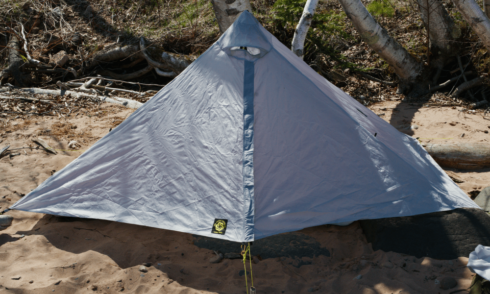 Ανασκόπηση της σκηνής Lunar Solo: Το απόλυτο καλοκαιρινό καταφύγιο