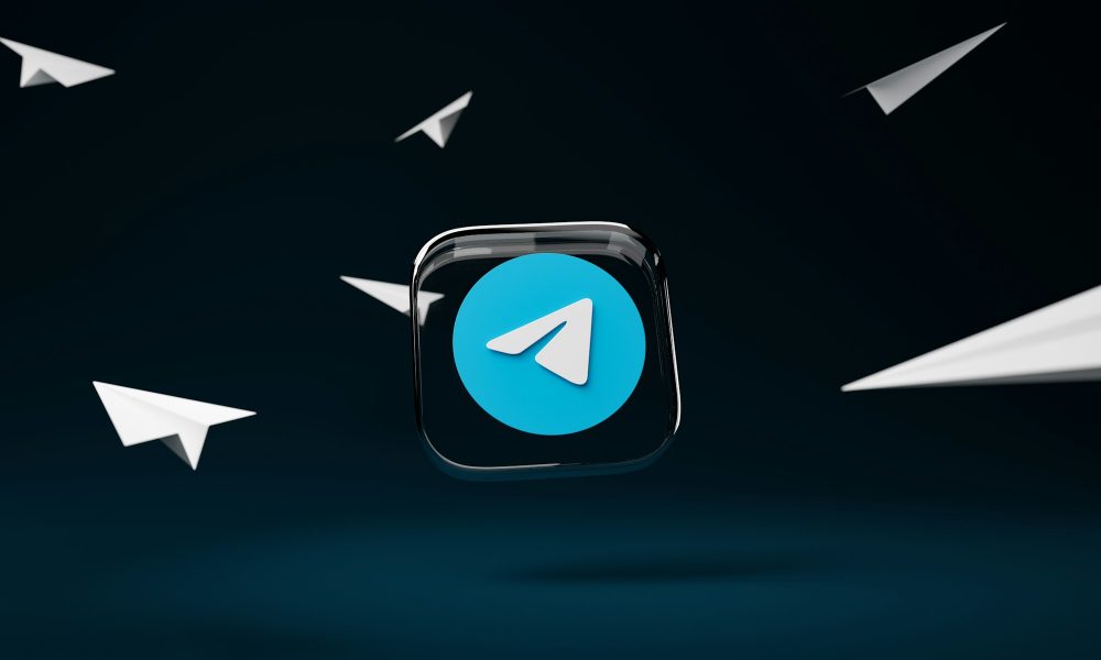 Η σκοτεινή πλευρά της τεχνητής νοημοσύνης: Telegram AI bots
