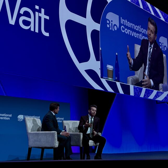 Η σημασία της συνάντησης George W. Bush και Marty Makary