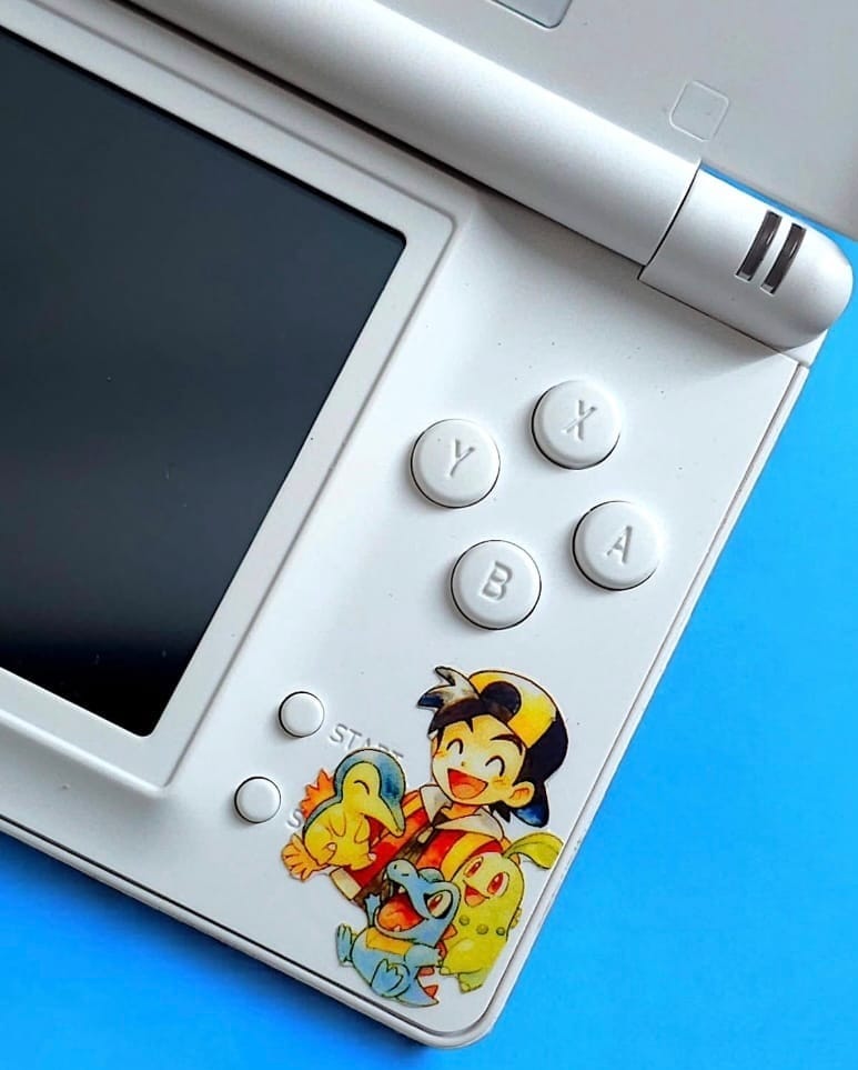Η απόλυτη DS Lite για καλοκαιρινές gaming συνεδρίες