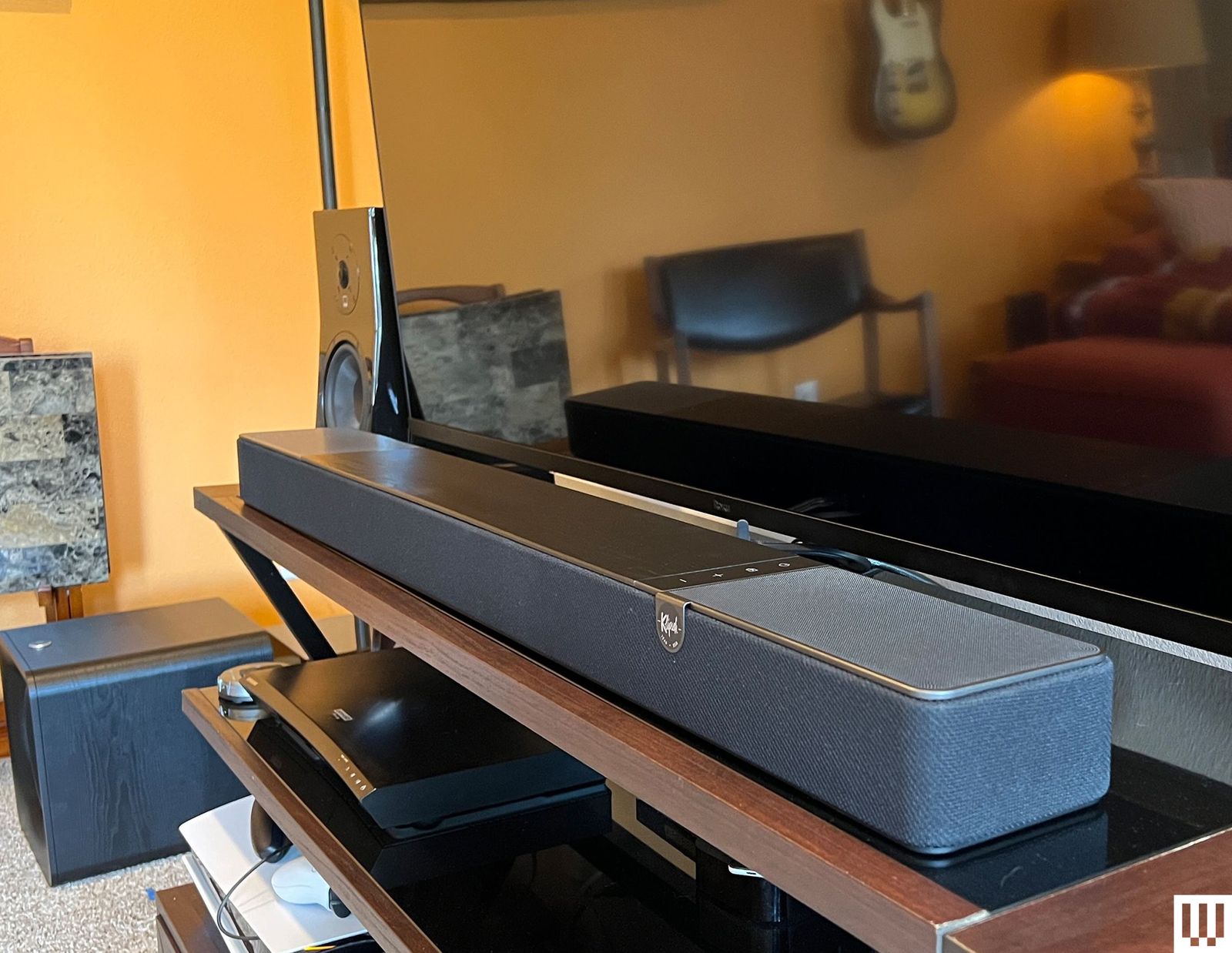 Πώς να επιλέξετε το κατάλληλο soundbar το 2025